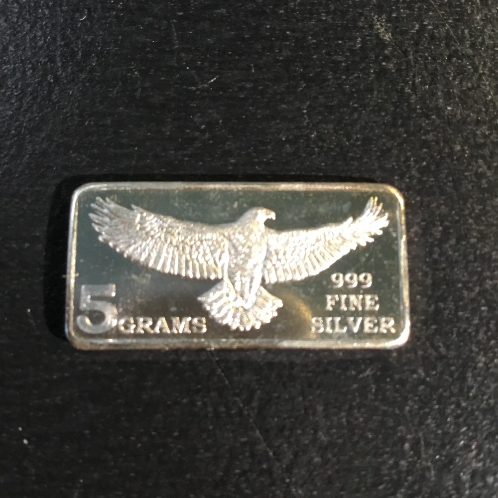 5 Grams=.999 Fine Silver=Bullion bar==Eagle Design